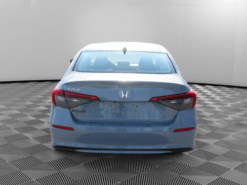 Used 2023 Honda Civic EX image 5