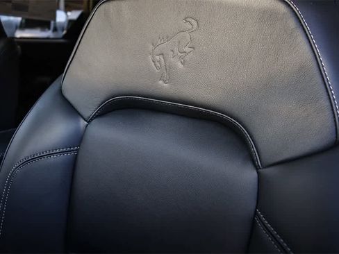 New 2025 Ford Bronco Outer Banks w/ Sasquatch Package image 24