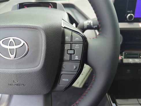 New 2026 Toyota Prius Plug-In Hybrid FWD image 17