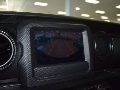 Used 2020 Jeep Wrangler Unlimited Sport AWD/4WD image 41