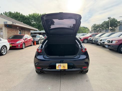 Used 2022 MAZDA MAZDA3 s FWD image 13