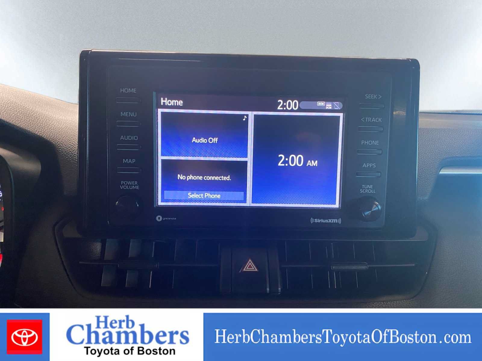Used 2020 Toyota RAV4 XLE w/ Convenience Package AWD/4WD image 15