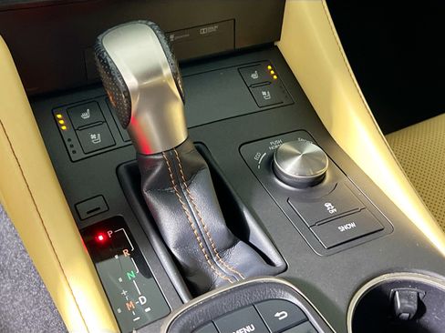 Used 2016 Lexus RC 350 AWD image 24
