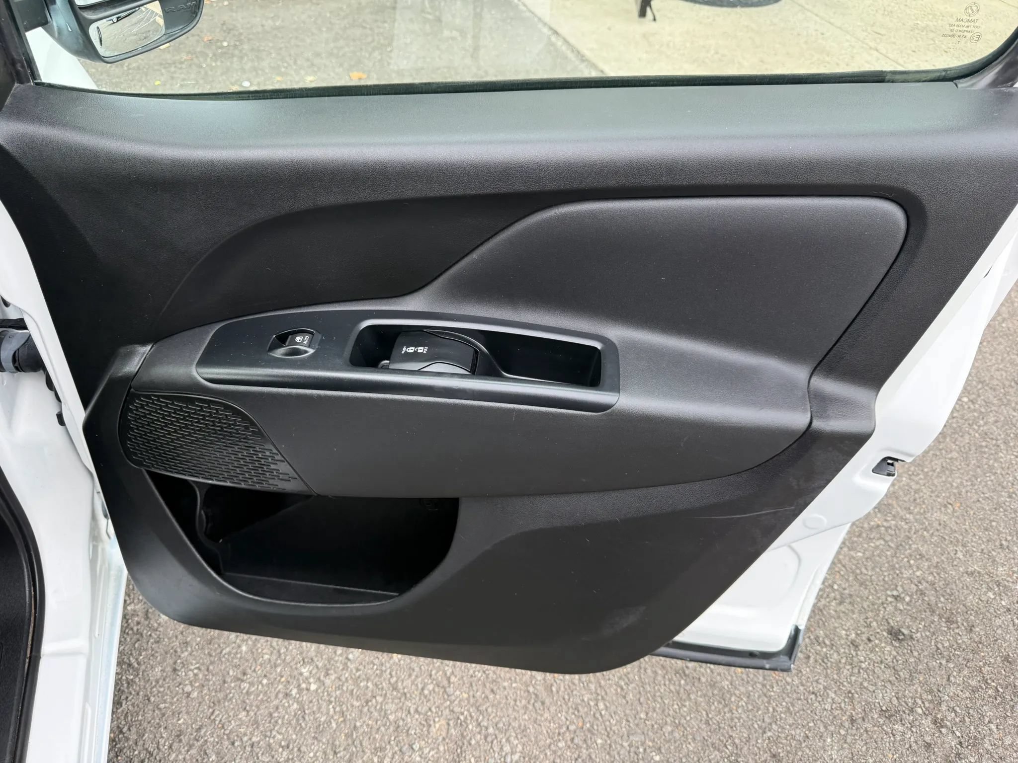 Used 2018 RAM ProMaster City Tradesman SLT FWD image 28