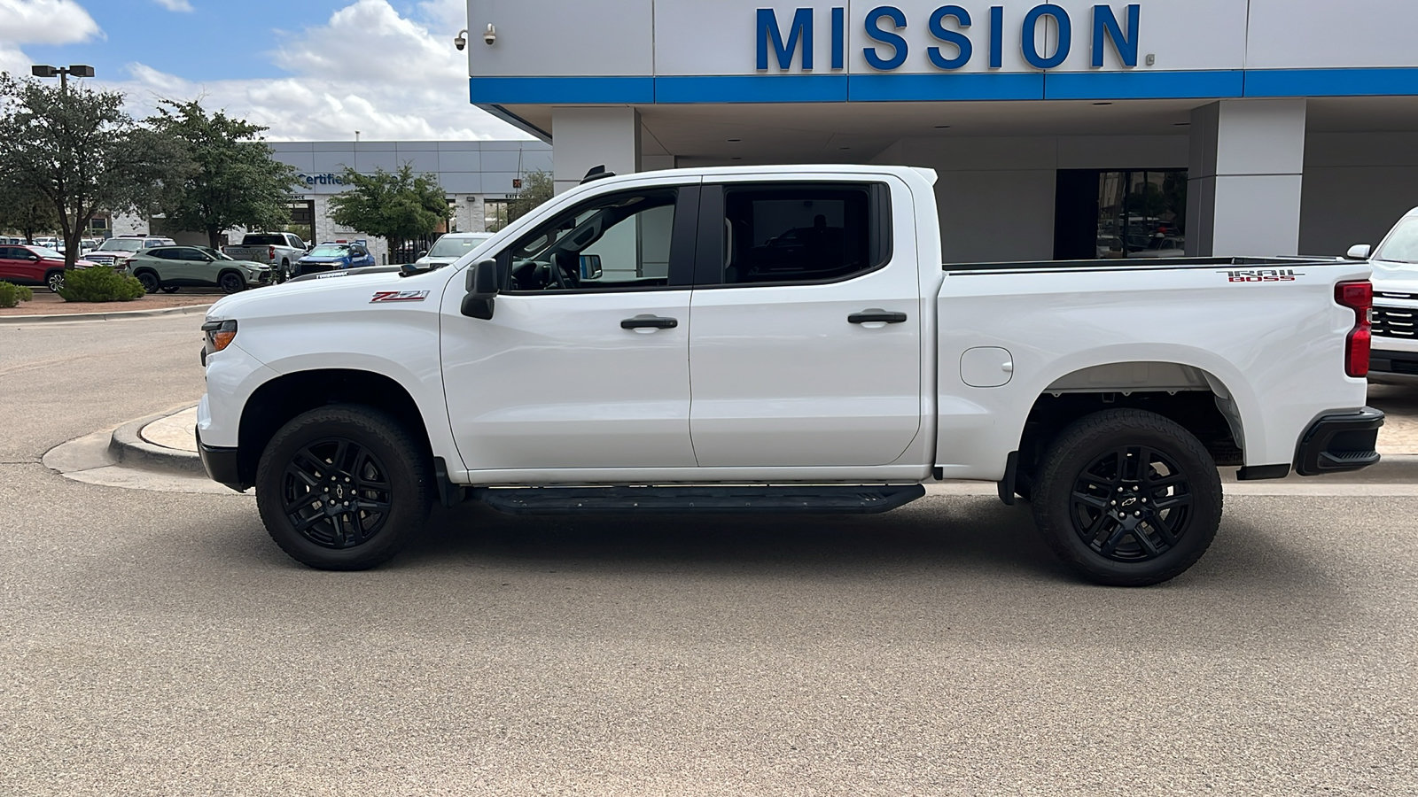 Certified 2026 Chevrolet Silverado 1500 Custom Trail Boss AWD/4WD image 4