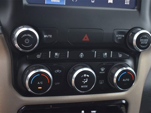 Used 2022 RAM 1500 Laramie image 36