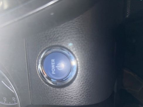 Used 2023 Toyota Camry LE FWD image 10