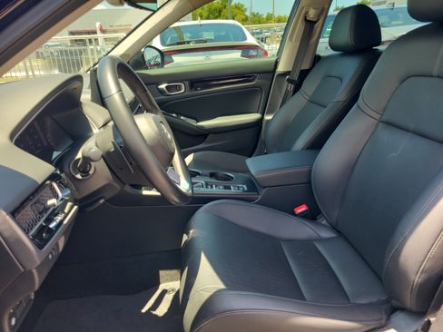 Used 2023 Honda Civic Touring image 19
