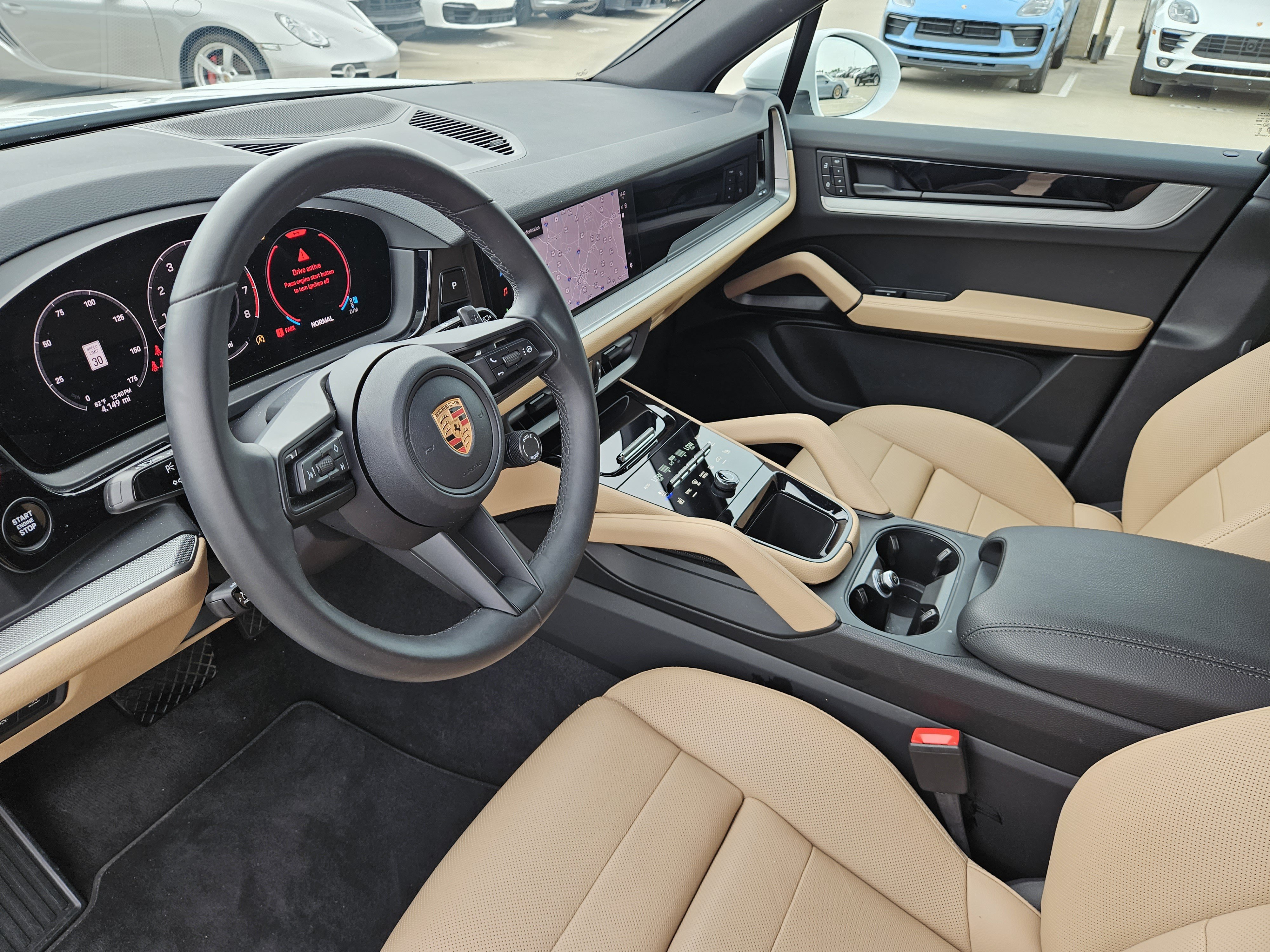 Certified 2026 Porsche Cayenne AWD/4WD image 4