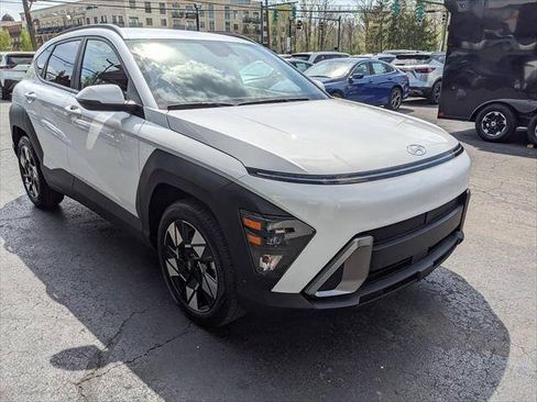Used 2024 Hyundai Kona SEL FWD image 6
