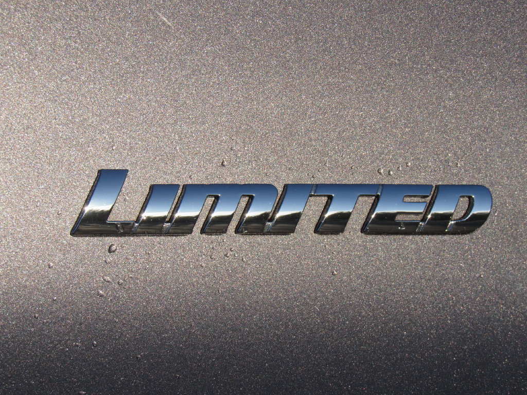 Certified 2019 Toyota 4Runner Limited AWD/4WD image 8