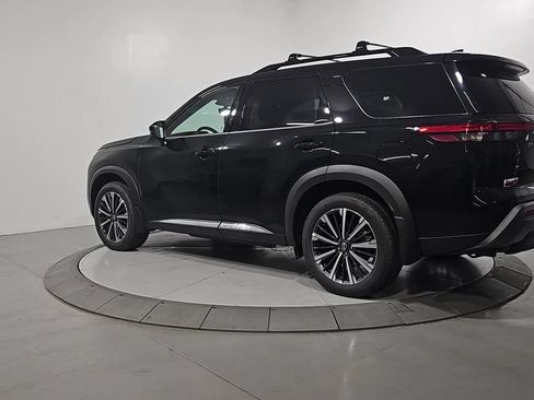 New 2026 Nissan Pathfinder Platinum w/ Cargo Package AWD/4WD image 3