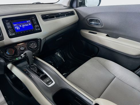 Used 2019 Honda HR-V LX image 21