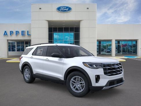 New 2026 Ford Explorer Active w/ Active Comfort Package RWD image 1