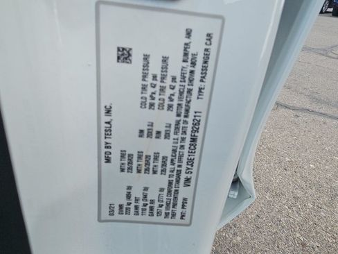 Used 2021 Tesla Model 3 Performance AWD/4WD image 26