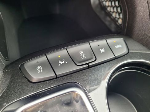 Used 2023 Chevrolet TrailBlazer ACTIV w/ Convenience Package image 22