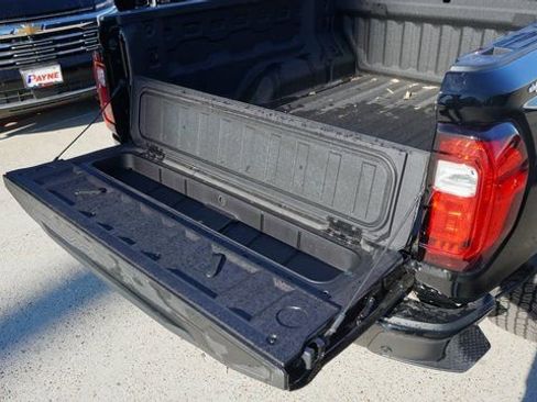 New 2025 GMC Canyon Elevation w/ Convenience Package image 10