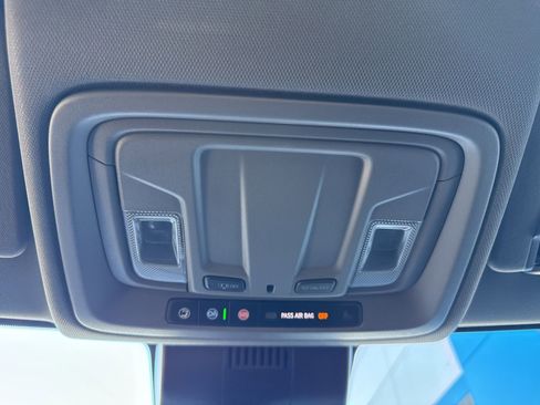 Used 2023 Chevrolet Silverado 1500 Custom Trail Boss image 28