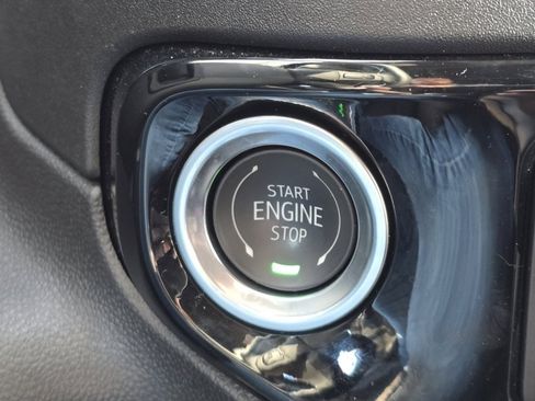 Used 2025 Chevrolet Silverado 3500 LT w/ Trail Boss Package image 25