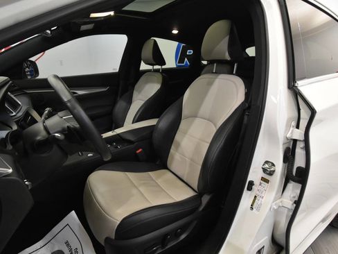 Used 2023 INFINITI QX55 Luxe w/ Cargo Package image 11