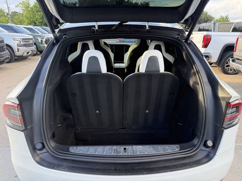 Used 2019 Tesla Model X 75D AWD/4WD image 35