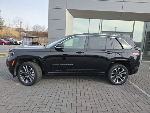 Used 2022 Jeep Grand Cherokee Overland image 10
