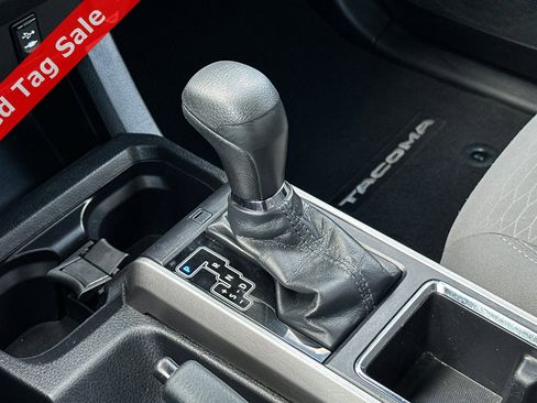 Used 2019 Toyota Tacoma SR5 image 20