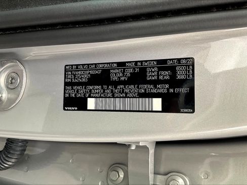 Used 2023 Volvo XC90 T8 Ultimate w/ Lounge Package image 35