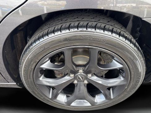 Used 2020 Chrysler 300 Touring w/ Sport Appearance Package image 28