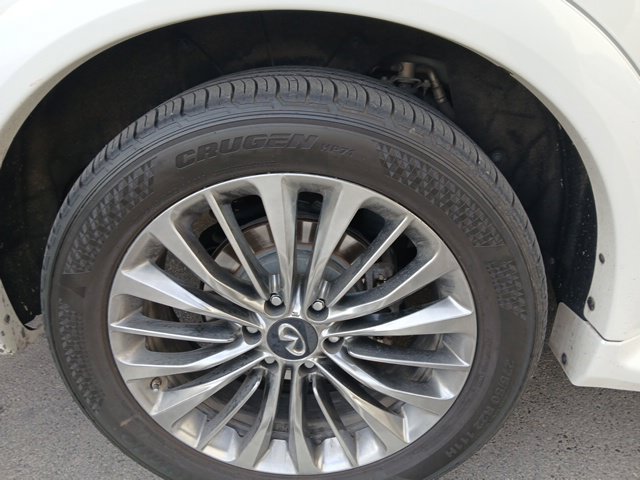 Used 2019 INFINITI QX80 Luxe w/ Proactive Package AWD/4WD image 3