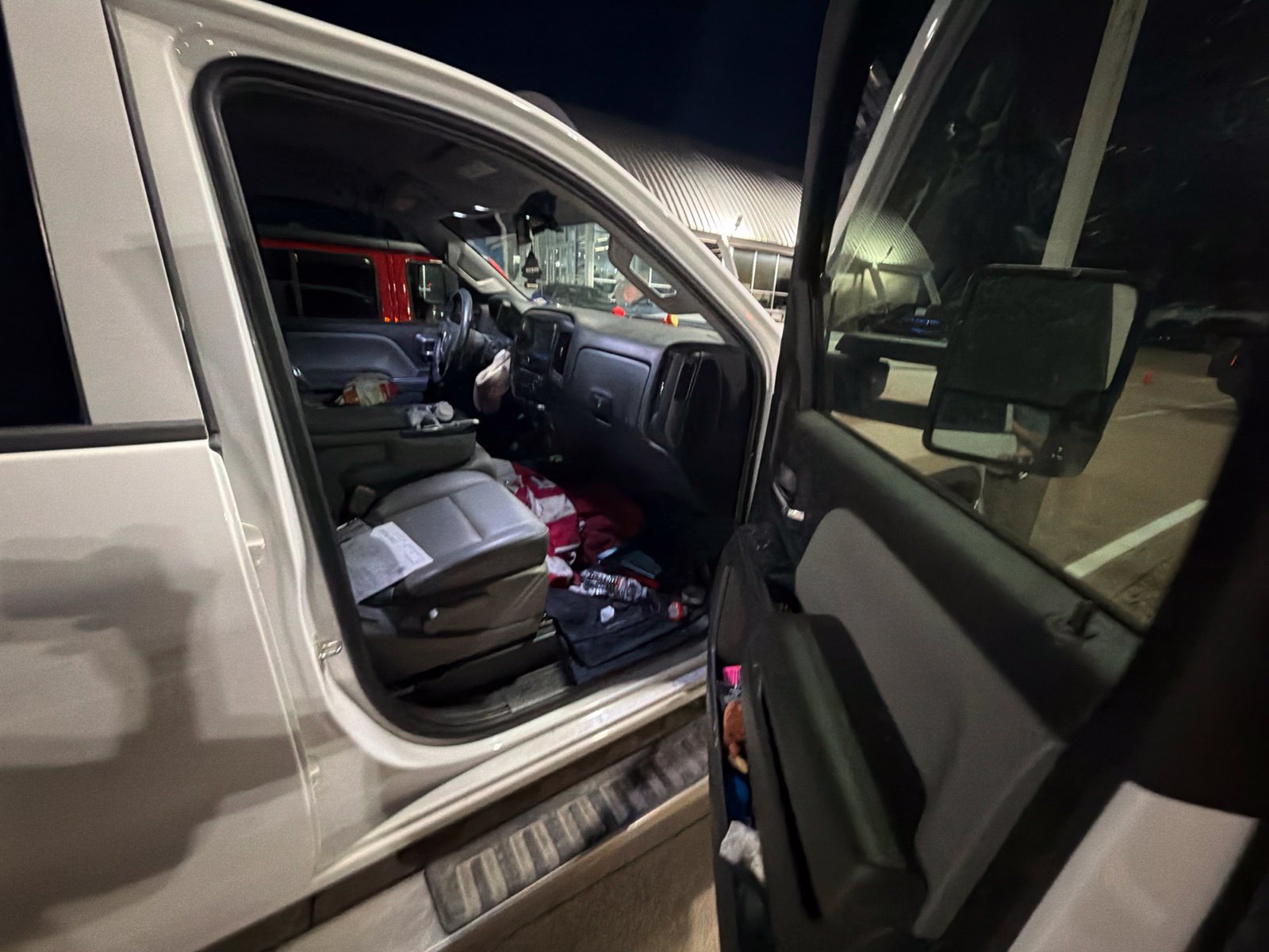 Used 2018 GMC Sierra 2500 4x4 Crew Cab w/ Sierra Convenience Package image 19