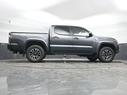 Used 2023 Toyota Tacoma TRD Sport image 43