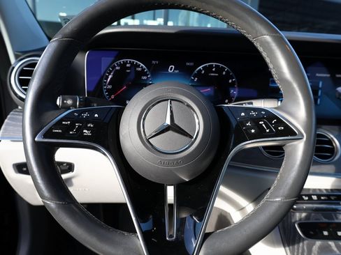 Used 2022 Mercedes-Benz E 350 Sedan w/ Driver Assistance Package image 37