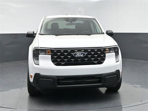 New 2026 Ford Maverick XL image 3