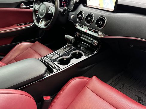 Certified 2022 Kia Stinger GT-Line w/ Sun & Sound Package image 17