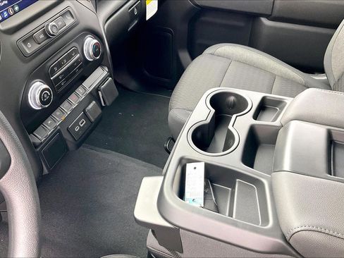 New 2026 GMC Sierra 1500 Pro w/ Graphite Edition image 8