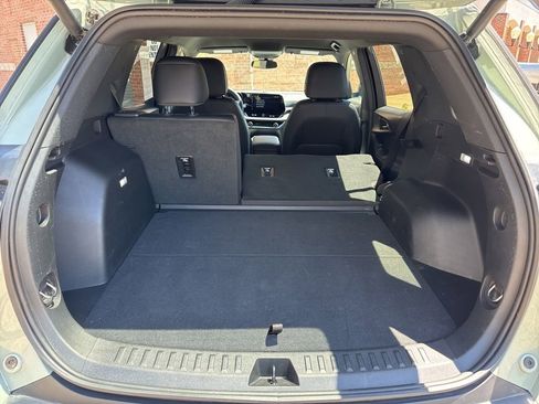 Used 2026 Chevrolet Equinox LT w/ Convenience Package II AWD/4WD image 9