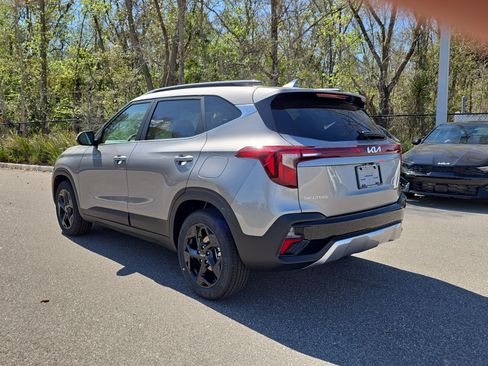 New 2026 Kia Seltos EX image 6