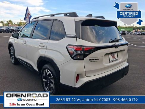 Used 2026 Subaru Forester Premium AWD/4WD image 5