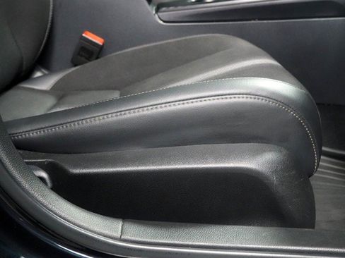 Used 2024 Honda Civic Sport Hatchback image 54