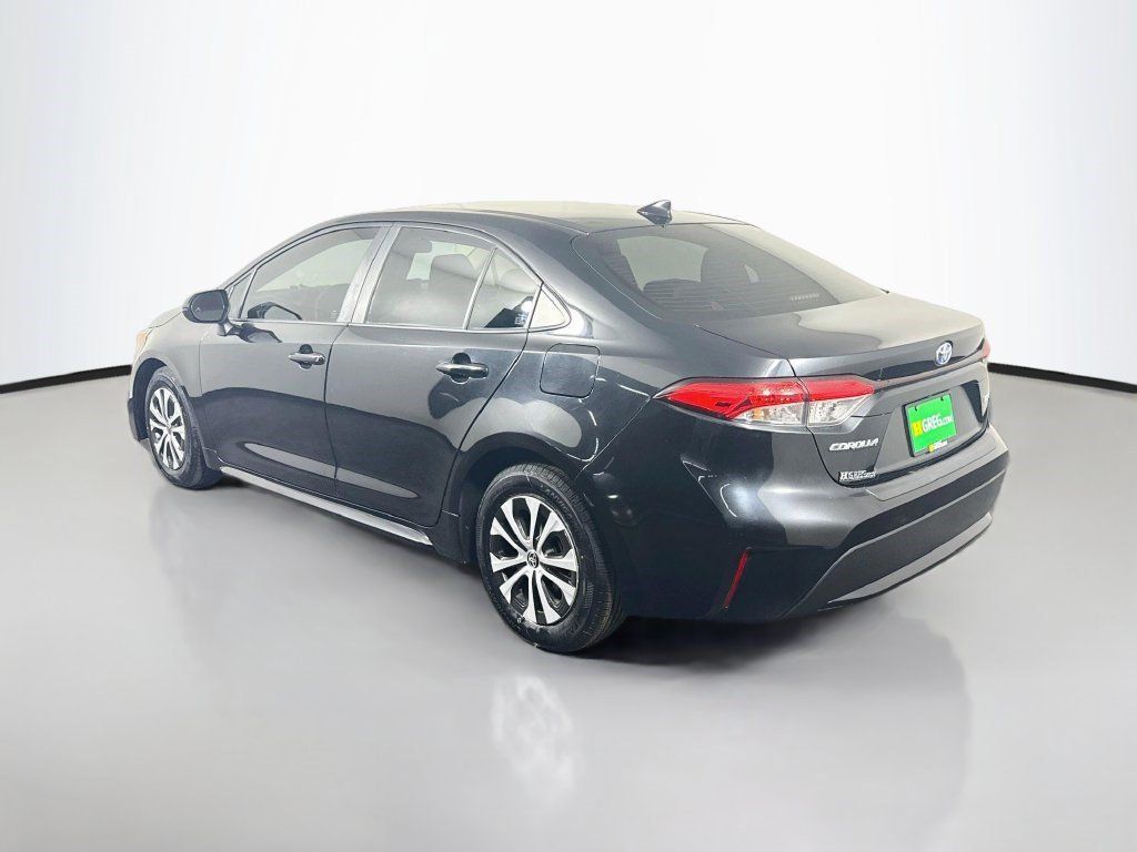 Used 2022 Toyota Corolla LE FWD image 7