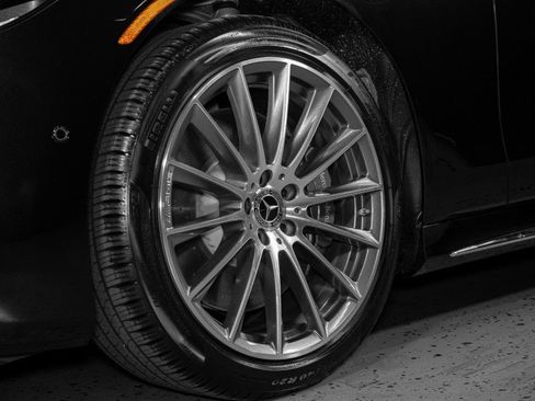 New 2026 Mercedes-Benz S 580e 4MATIC Sedan image 31