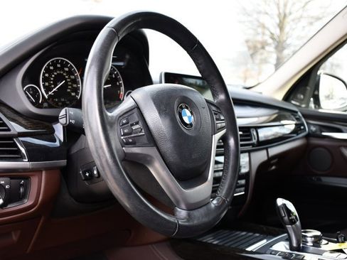 Used 2014 BMW X5 xDrive35i image 11