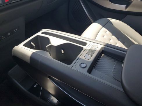 New 2026 Kia EV9 Wind image 20