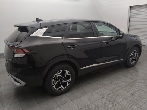 Used 2025 Kia Sportage LX AWD/4WD image 10
