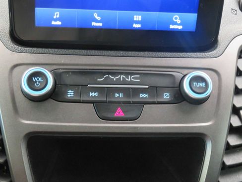 Used 2021 Ford Transit Connect XL image 45