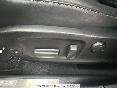 Used 2018 Lexus RX 350L Luxury w/ Accessory Package image 16