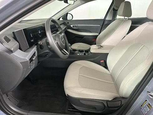 Certified 2026 Hyundai Sonata SE FWD image 14