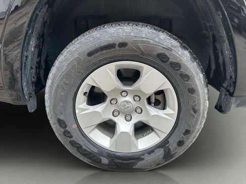 Used 2025 RAM 1500 Big Horn image 25