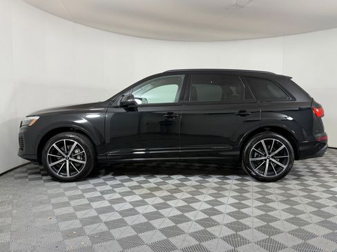 Used 2025 Audi Q7 2.0T Premium Plus w/ Premium Plus Package image 2